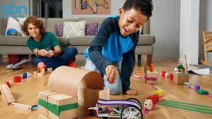 Khám phá Bộ đồ chơi LittleBits Gizmos & Gadgets Kit